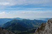 05 Uno sguardo verso il lago d'Iseo e la foschia